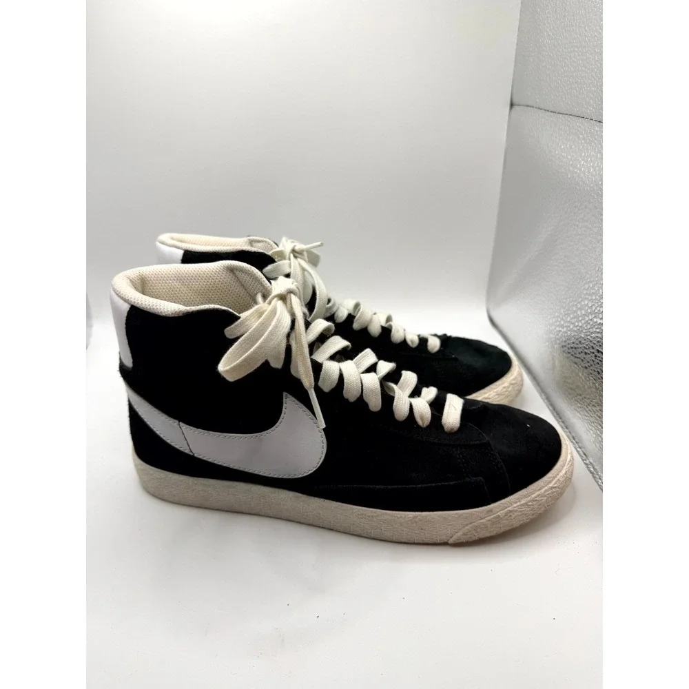 Nike‎ Blazer Mid DA4672-001 Youth 7 Sneakers Black White Swoosh Athletic Shoes